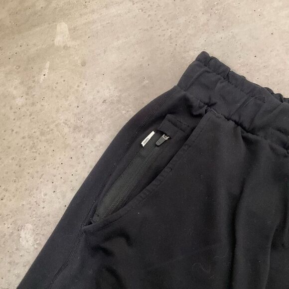 Vuori Ponto Dreamknit Shorts - Picture 7 of 12